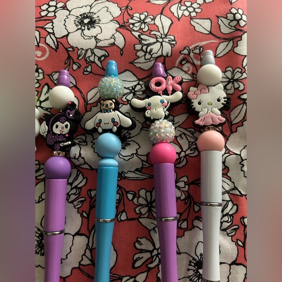 Hello kitty and friends handcrafted pens (pick one) - Picture 4 of 8